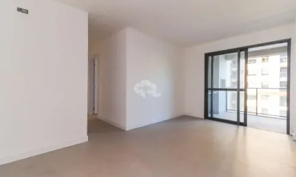 Apartamento com dois quartos e nfraestrutura de clube, no Jd Lindóia