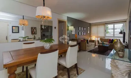 Apartamento 3 dormitórios 1 suíte 89m² 2 vagas no bairro Menino Deus