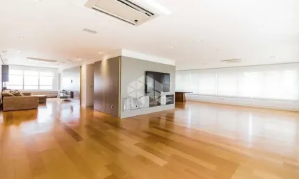 Um apartamento feito para quem valoriza espaço, conforto e exclusividade.