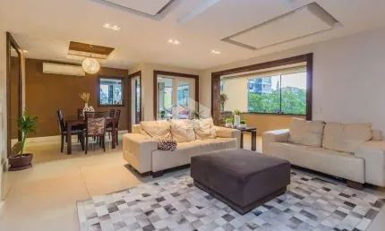 Apartamento de 4 dormitórios, 1 suíte e 3 vagas no bairro Jardim Lindóia em Porto Alegre-RS!