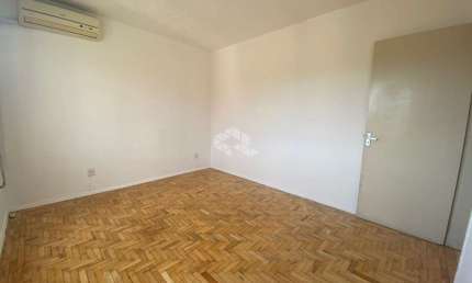Apartamento a venda de 1 dormitório conta com sala espaçosa, cozinha funcional, área de serviço