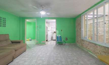Apartamento de 2 quartos no bairro São João em Porto Alegre-RS!