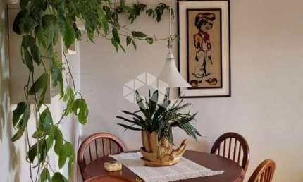 Apartamento de 1 quarto, 1 Vaga rotativa no bairro Jardim Itu Sabará, Porto Alegre-RS