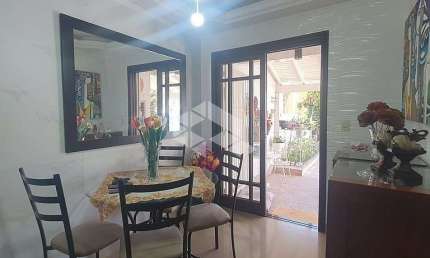 Casa com 3 quartos à venda na Rua Leopoldo Bettiol, 146, Jardim Itu Sabará, Porto Alegre