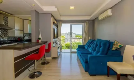 Apartamento 3 dormitórios, 1 suíte e 2 vagas no bairro Vila Ipiranga em Porto Alegre-RS!