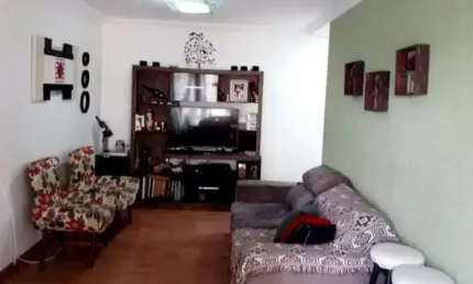 IMOVEL ALUGADO, IDEAL PARA INVESTIDOR Apartamento com 3 quartos sendo 1 suíte, living com sacada e churrasqueira, 02 vagas de garagem