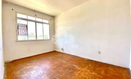 Apartamento 2 quartos, 2 banheiros no bairro Vila Ipiranga em Porto Alegre.