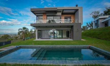 Terreno em condomínio fechado com 1.320m² no Ecovillage Urban Resort, Viamão