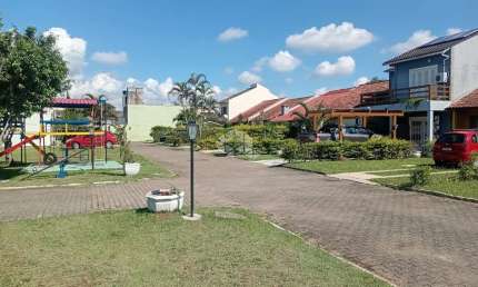 Terreno lote em condomínio no Parque Santa Fé em Porto Alegre.