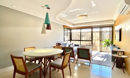 Apartamento garden diferenciado com 2 quartos, uma suíte, 2 box escriturados em localização privilegiada!