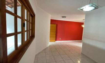 Casa para Venda em Itu, Vila Residencial São Domingos, 2 dormitórios, 1 suíte, 2 banheiros, 2 vagas