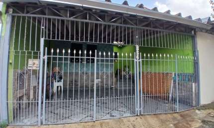 Casa para Venda em Itu, Jardim Aeroporto I, 4 dormitórios, 1 suíte, 1 banheiro, 2 vagas