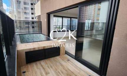 Apartamento com Piscina e 3 Suítes no Setor Marista