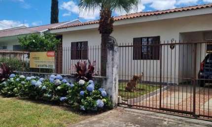 Casa para Venda em Curitiba, Guabirotuba, 4 dormitórios, 3 banheiros, 1 vaga