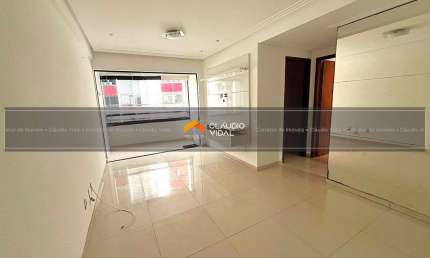 Apartamento decorado com 62 m2,  2/4 no bairro do  Rio Vermelho em  Salvador, BA
