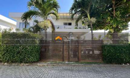 Encantadora casa duplex, 266 m² com 4/4, Buraquinho em Lauro de Freitas- BA