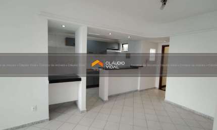 Amplo apartamento de 2/4 em excelente área na Pituba, Salvador - BA