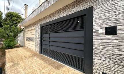 CASA COM SUÍTE À VENDA EM BIRIGUI - JD. SÃO CONRADO - ÓTIMA LOCALIZAÇÃO