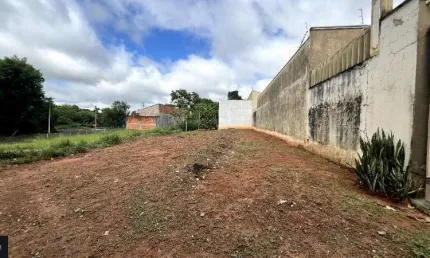 Terreno à venda na Rua Nércio Manjapani, Bosque da Saúde, Birigui