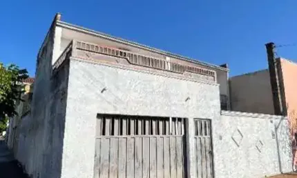 Imperdível oportunidade! Casa à venda em Birigüi-SP, bairro Jardim Toselar, 4 quartos, 1 suíte, 2 salas, 3 banheiros, 3 vagas, 194m².