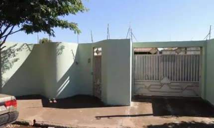 Casa à venda em Birigüi-SP no Jardim Costa Rica: 1 quarto, 1 sala, 1 banheiro, 4 vagas, 72m².