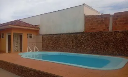 Casa à venda em birigui-sp: 3 quartos, 2 salas, 3 banheiros, 3 vagas de garagem. confira!