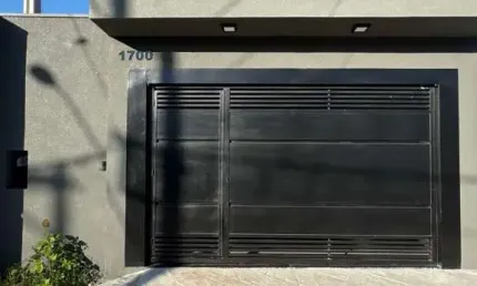 Imperdível casa à venda em birigüi-sp, bairro patrimônio silvares! 2 quartos, 1 suíte, 2 salas, 2 banheiros, 2 vagas, 107m²