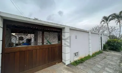 Casa com 4 dormitórios para alugar por r$ 4.700/mês - centro - são pedro da aldeia/rj