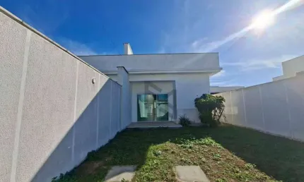 Casa com 2 dormitórios, 81 m² - venda por r$ 460.000,00 ou aluguel por r$ 2.570,00/mês - guriri - cabo frio/rj