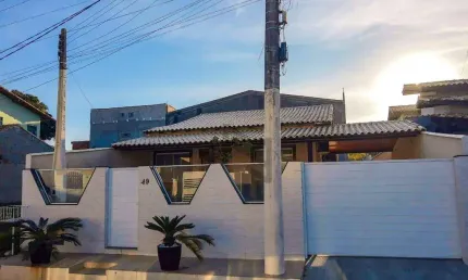 Casa com 3 dormitórios à venda, 180 m² por r$ 700.000,00 - campo redondo - são pedro da aldeia/rj