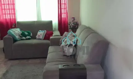 Casa com 3 dormitórios à venda, 103 m² por R$ 320.000,00 - Vila São José - Taubaté/SP