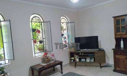 Sobrado com 4 dormitórios à venda, 252 m² por R$ 650.000,00 - Vila Marly - Taubaté/SP