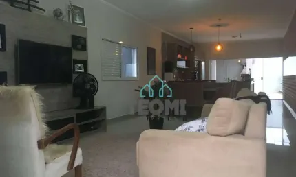 Sobrado com 4 dormitórios (2 suítes) à venda, 550 m² por R$ 950.000 - Jardim Oasis - Taubaté/SP