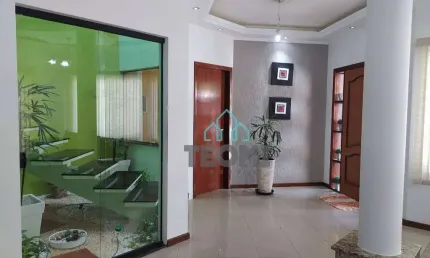 Sobrado com 3 dormitórios à venda, 320 m² por R$ 850.000,00 - Granja Daniel - Taubaté/SP