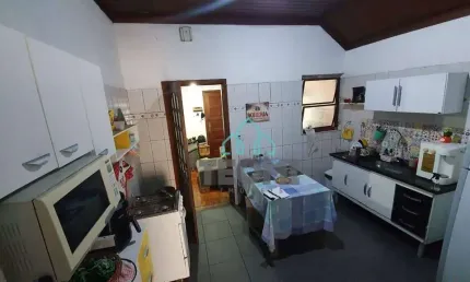 Casa com 2 dormitórios ( 1 Suíte ) à venda, 76 m² por R$ 230.000 - Centro - Taubaté/SP
