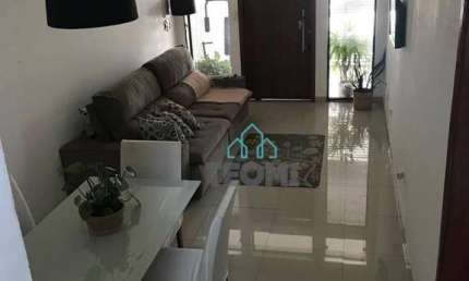 Sobrado com 3 dormitórios à venda, 184 m² por R$ 660.000,00 - Centro - Taubaté/SP