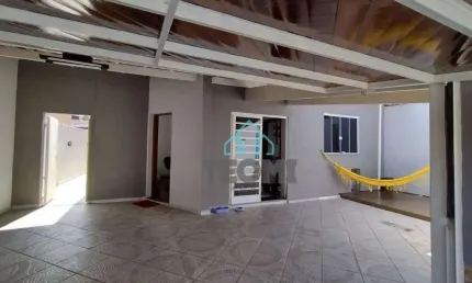 Casa com piscina, 3 dormitórios à venda, 150 m² por R$ 640.000 - Recanto dos Coqueirais - Taubaté/SP