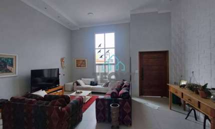 Casa com 3 dormitórios à venda, 182 m² por R$ 980.000,00 - Parque Vera Cruz - Tremembé/SP