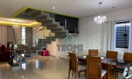 Sobrado à venda, 260 m² por R$ 1.550.000,00 - Ouroville  - Taubaté/SP
