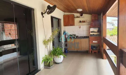 Sobrado com 3 dormitórios à venda, 238 m² por R$ 742.000,00 - Jardim Maria Emilia - Pindamonhangaba/SP