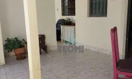 Casa com 3 dormitórios à venda, 170 m² por R$ 330.000,00 - Jardim Do Sol - Taubaté/SP