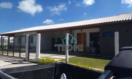 Casa com 3 dormitórios sendo 1 suíte à venda, 414 m² por R$ 2.200.000 - Chácara São Félix - Taubaté/SP