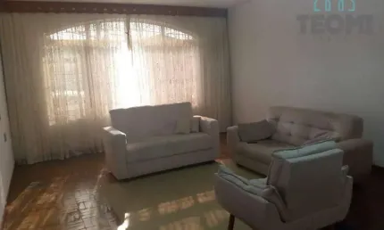 Casa com 3 dormitórios para alugar, 151 m² por R$ 3.971,00/mês - Jardim Independência - Taubaté/SP
