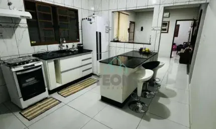 Casa com 2 dormitórios à venda, 120 m² por R$ 330.000 - Barreiro - Taubaté/SP