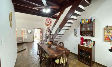 Casa com 3 dormitórios à venda, 202 m² por r$ 795.000,00 - chácara do visconde - taubaté/sp