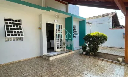Casa com 3 dormitórios (1 suíte) à venda, 170 m² por r$ 545.000 - independência - taubaté/sp