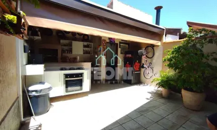 Casa com 2 dormitórios à venda, 75 m² por r$ 370.000,00 - jardim gurilândia - taubaté/sp
