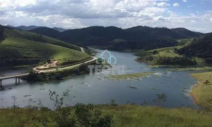 Chácara com 2 dormitórios à venda, 484000000 m² por r$ 850.000,00 - pouso alto - natividade da serr