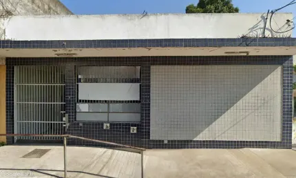 Prédio com 6 salas à venda na Rua Belmira Ledo, 146, Comendador Soares, Nova Iguaçu