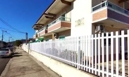 Apartamento com 3 dormitórios à venda, 86 m² por R$ 475.000,00 - Nova São Pedro - São Pedro da Aldeia/RJ